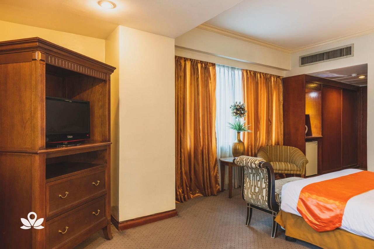ZEN Rooms Tiara Oriental Manila Makati City Buitenkant foto
